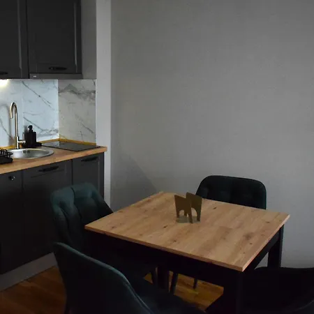 Blanc Center Appartement