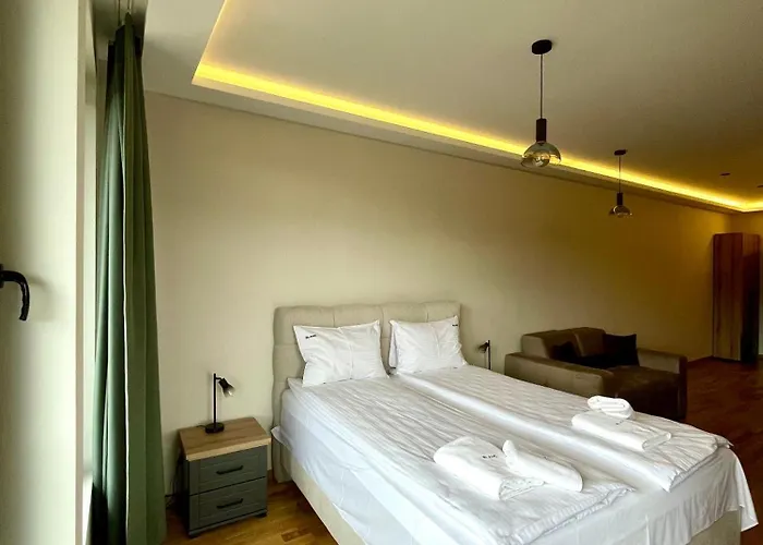 Blanc Center * زلاتيبور